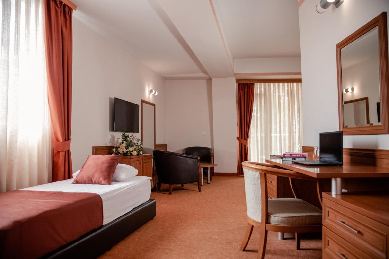 Hotel Drim & Spa Struga Exterior photo